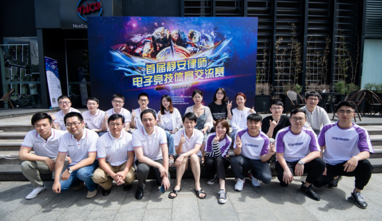 iQOO 15王者荣耀十周年典藏版正式发布